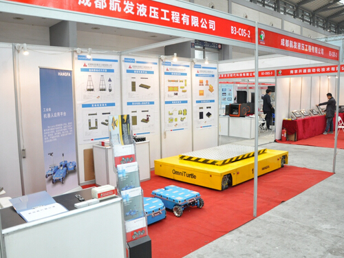 球友会参加2015中国西部国际装备制造业博览会-展会现场-1.jpg